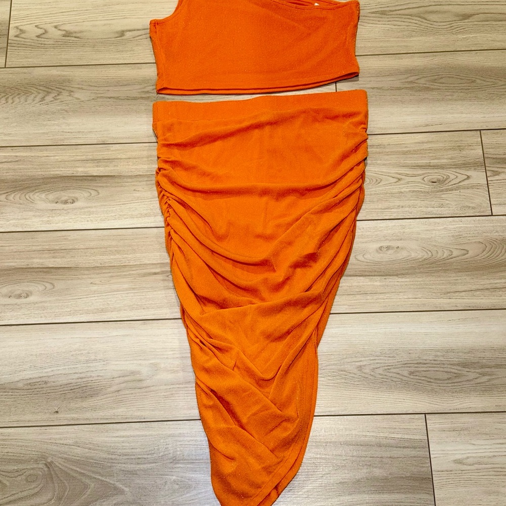 SHEIN BAE Orange Ruched 2 Piece Skirt Set Plus Size 1XL - Picture 6 of 6